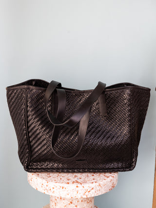 PRE LOVED | CHIA Black