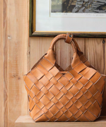 Cala Jade Misu leather bag in naturale leather