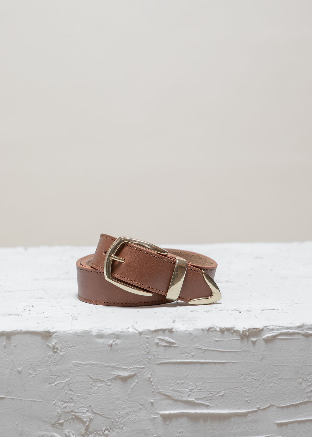 Buy Mars belt at  - The swedish leather brand