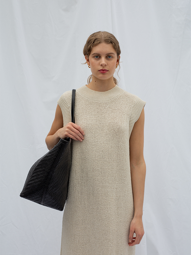 Cala Jade medium black leather shopper bag on model