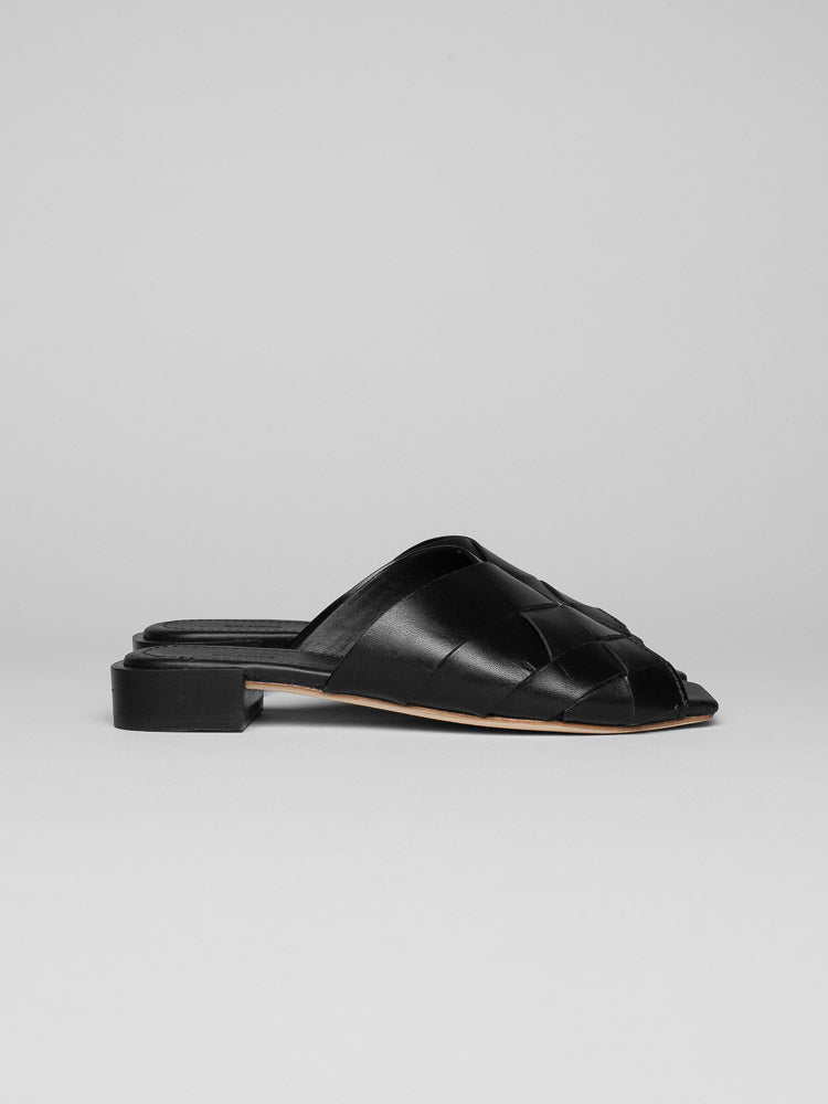 Misa black sandal
